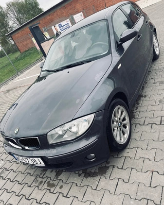 BMW Seria 1 cena 15500 przebieg: 242000, rok produkcji 2005 z Ujazd małe 326